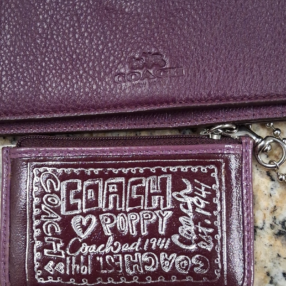 Coach Burgundy Wallet and Card Holder Set EUC - Picture 9 of 9